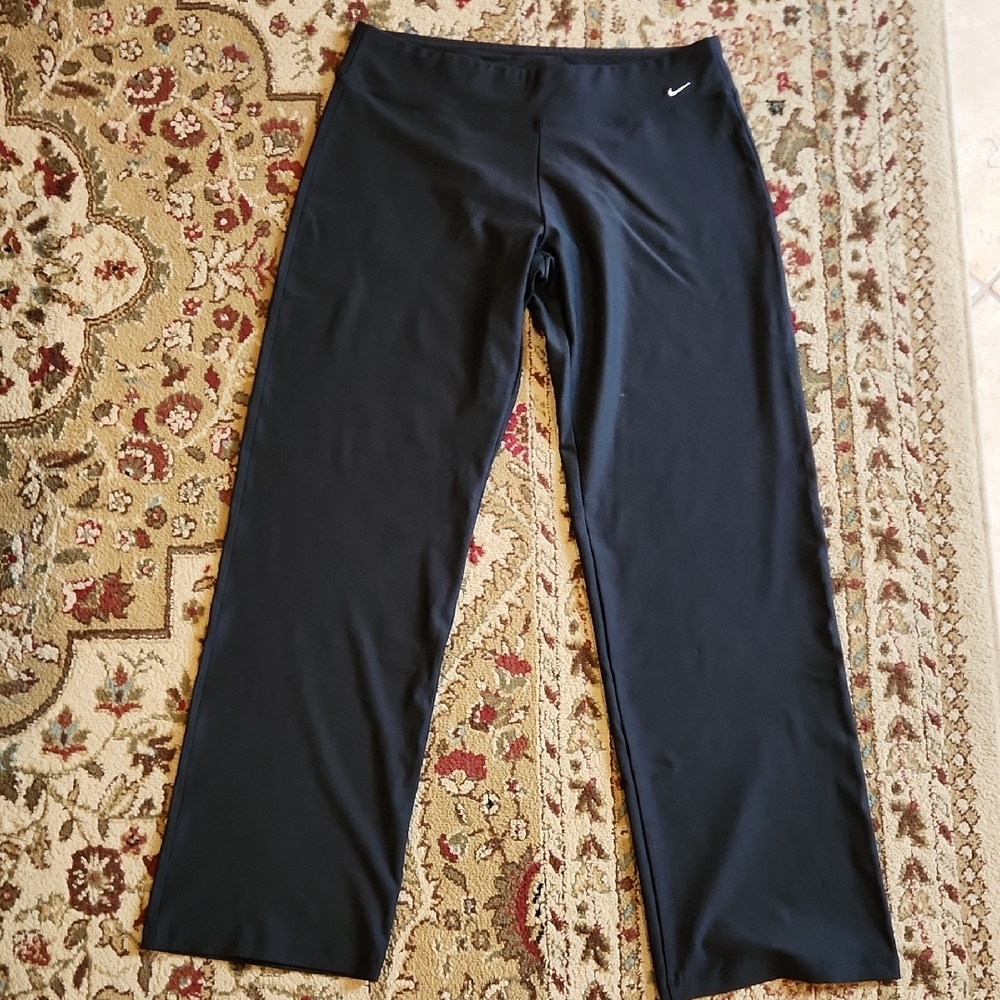 Nike Low Rise Dry Fit Black Athletic Pants XL NWT